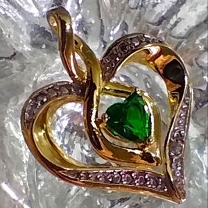 Vintage 925 Silver Vermeil Green Stone Heart Necklace with Cubic Zircona